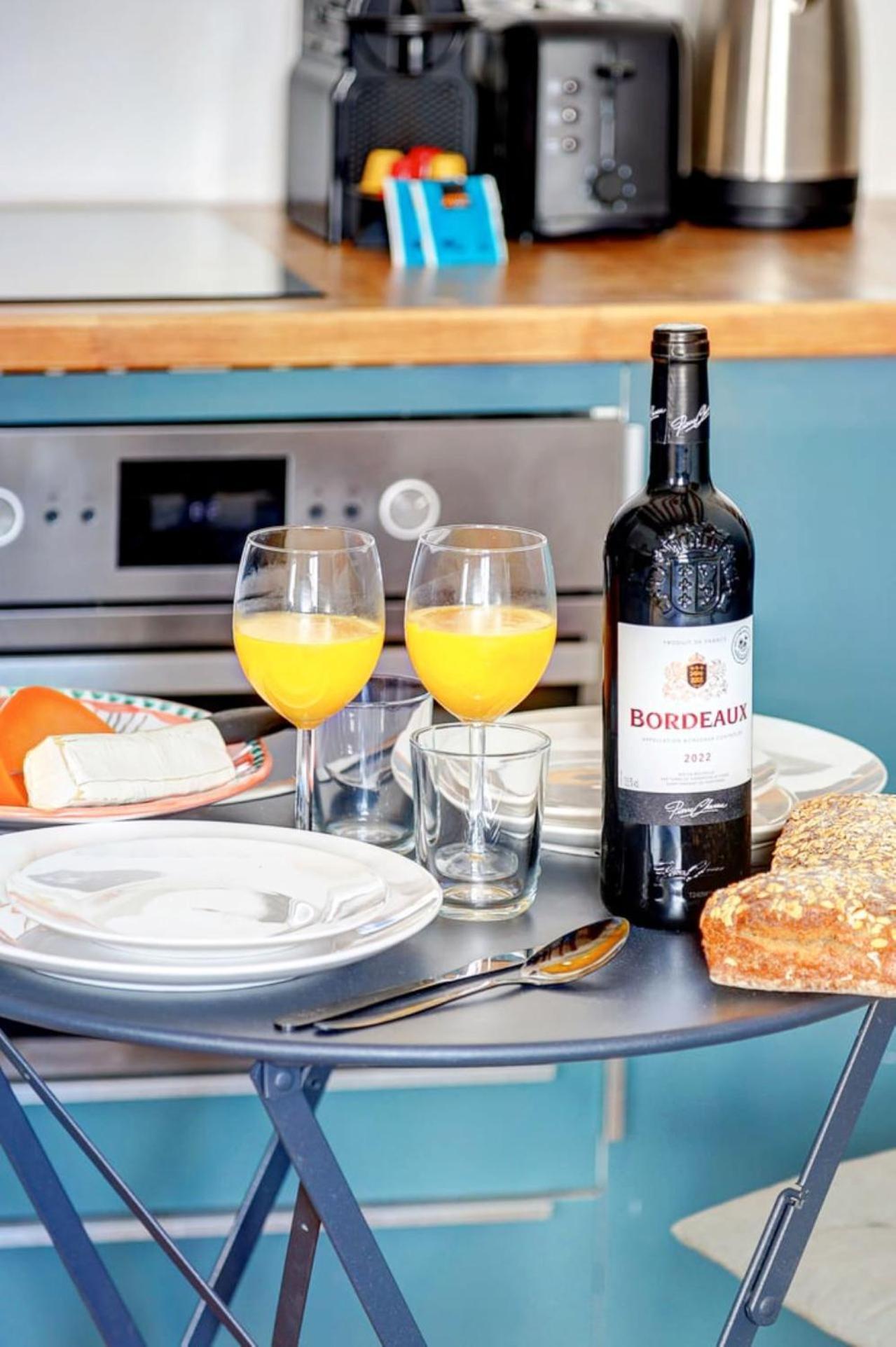 Bluestay 283 - Superbe Appartement Dans Le Marais Paris Exterior foto